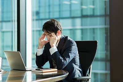 不動産営業のメンタル不調を早期発見するには？管理職が見るべきサインと対応